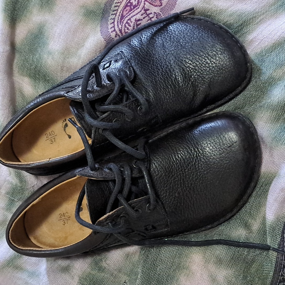 SALE BIRKENSTOCK SIZE 37